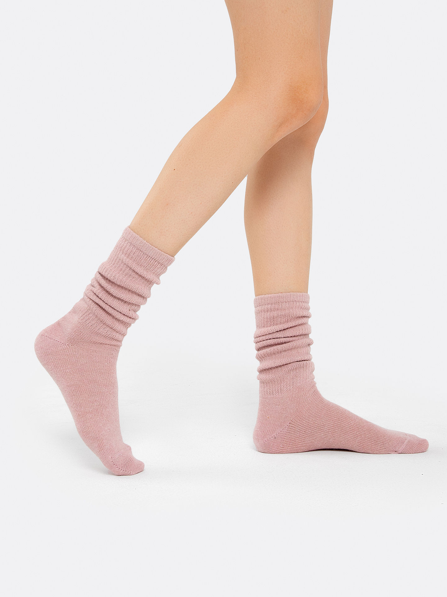 картинка НОСКИ ЖЕНСКИЕ от магазина стильной одежды Mark Formelle