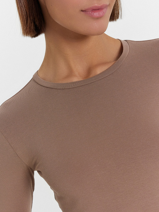 Комплект женский (джемпер, шорты) в коричневом оттенке - 6