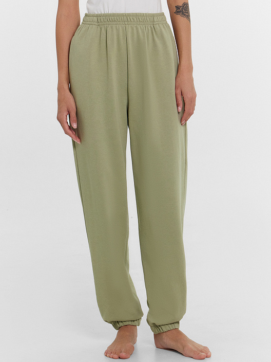 Брюки женские в зеленом оттенке - 2