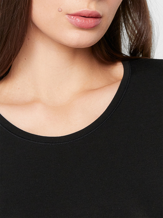 Прилегающий лонгслив "термо" в черном цвете - 8