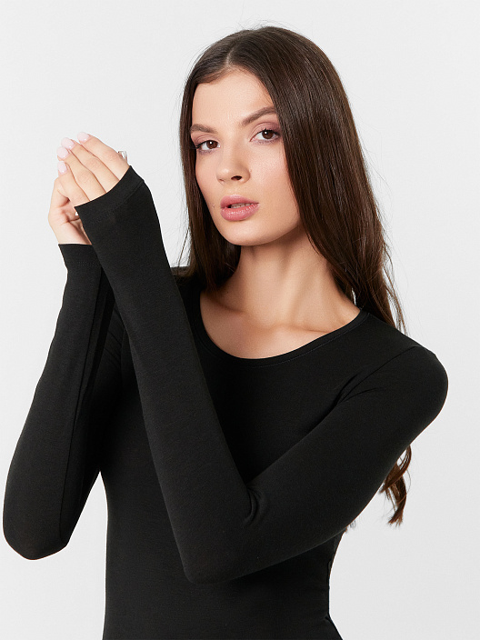 Прилегающий лонгслив "термо" в черном цвете - 7